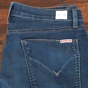Hudson Jeans 33x33 plenty of stretch. Blake. Slim straight.